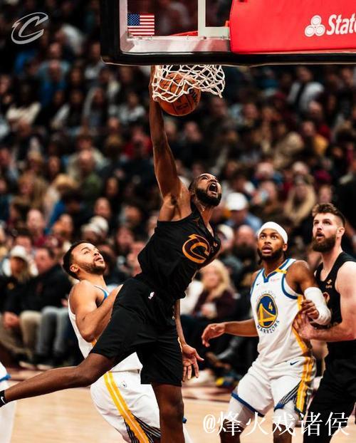 库里12分加兰27分 骑士大胜勇士豪取10连胜